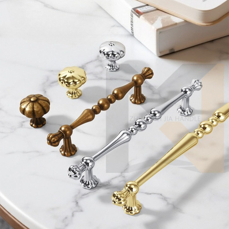 Lichte luxe kledingkasthandvat - Furniture Hardware High End recensie en prijs
