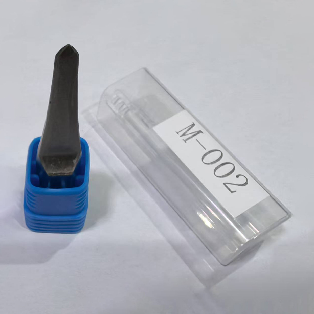 Universele sterke sleutels M-0 - Universal Furniture Hardware recensie en prijs